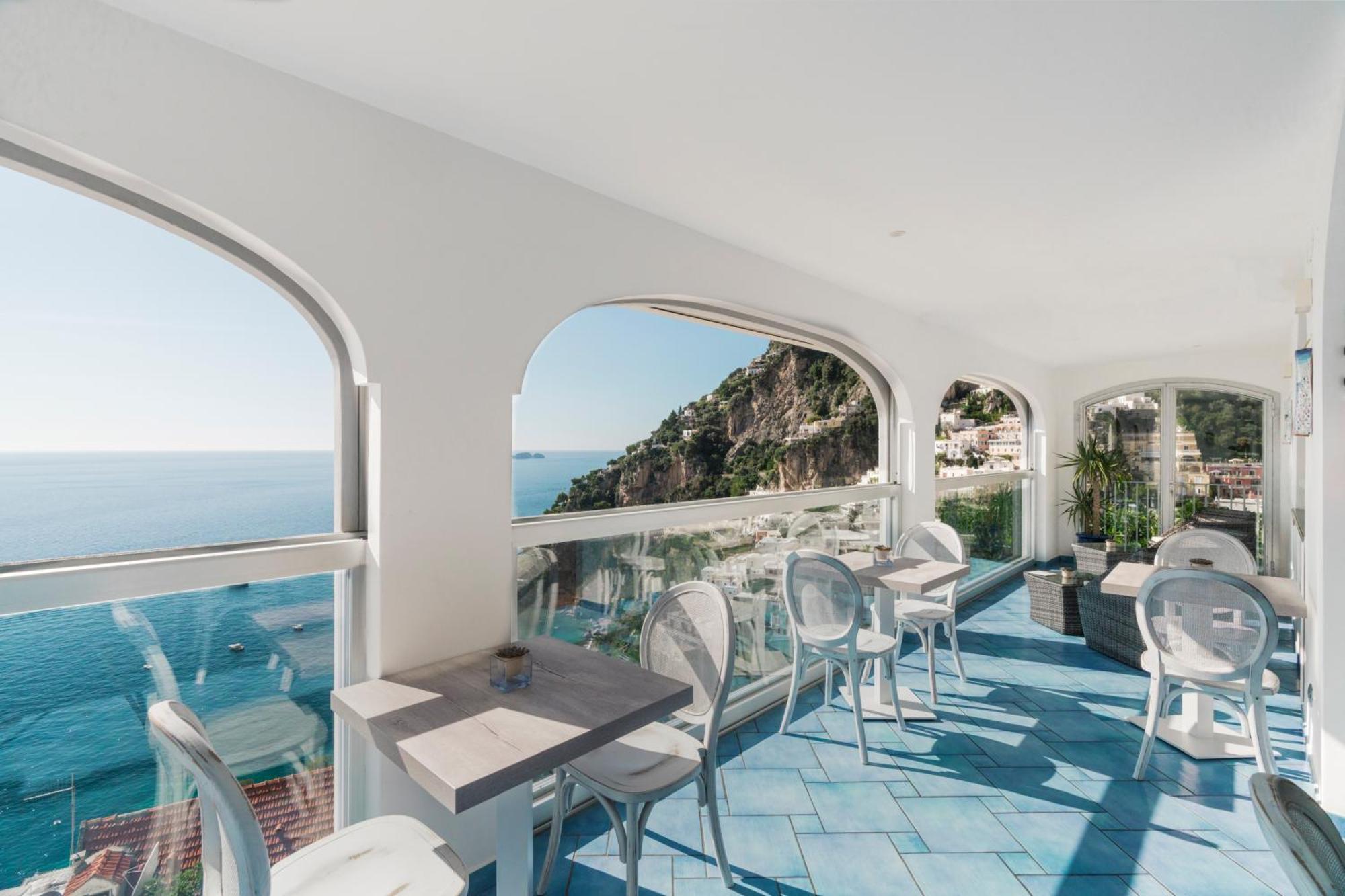 Hotel Il Gabbiano Positano Bagian luar foto